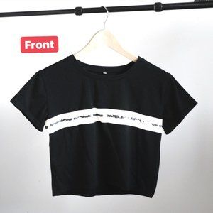 Black single striped cropped top graphic t-shirt